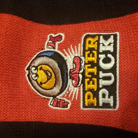 Peter Puck Knit Hat - Picture 3 of 4